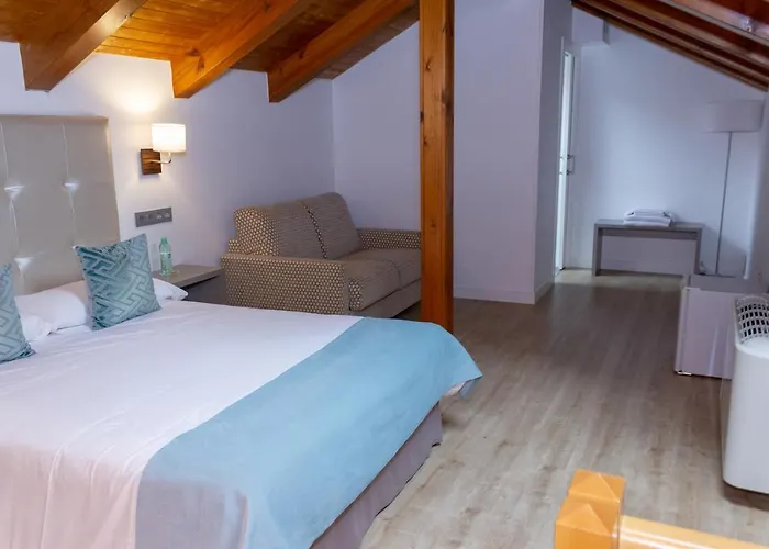  Hab Urban Hostel