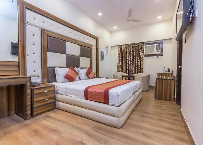 Family Friendly Hotels Rupam - Air Purified Comfort