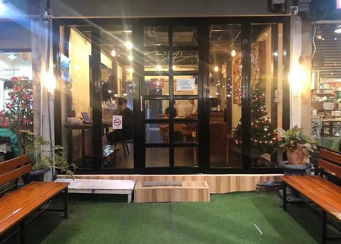 Hostel: Glad Bangkok Hostel Bar & Restaurant