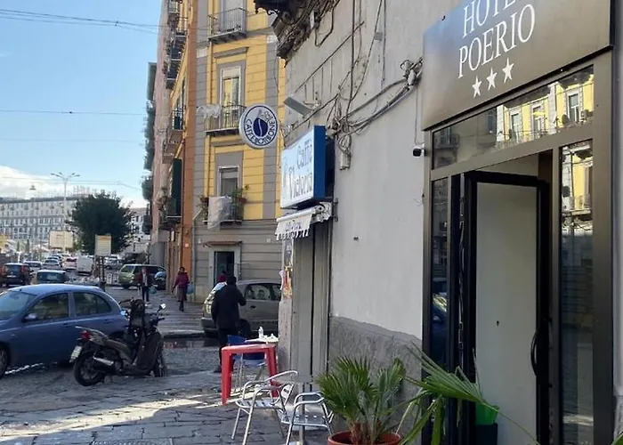 Hotel Poerio
