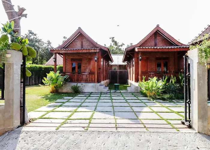 Omah Teras Bata Guesthouse