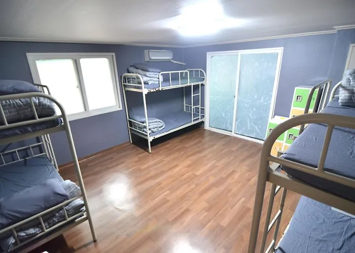 Guests house Kimchee Hongdae Guesthouse