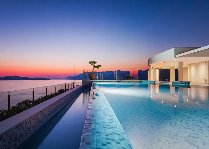 Selbstverpflegung: Royal Blue Hotel