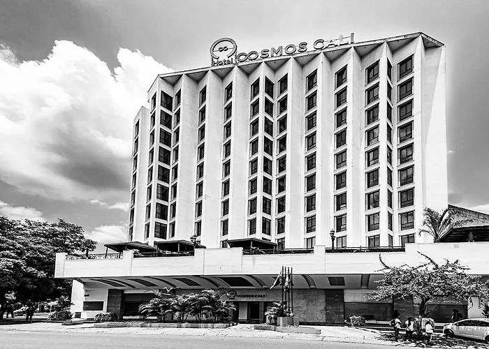 Resort: Hotel Cosmos Cali